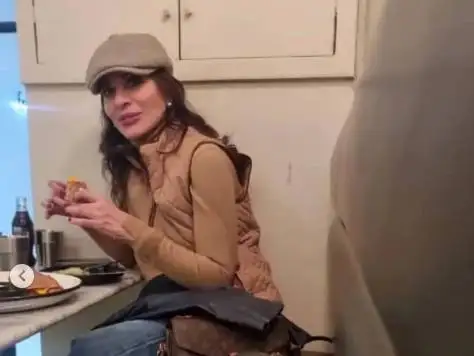 خانم دولتشاهی، این چه کاری بود که با خودت کردی؟