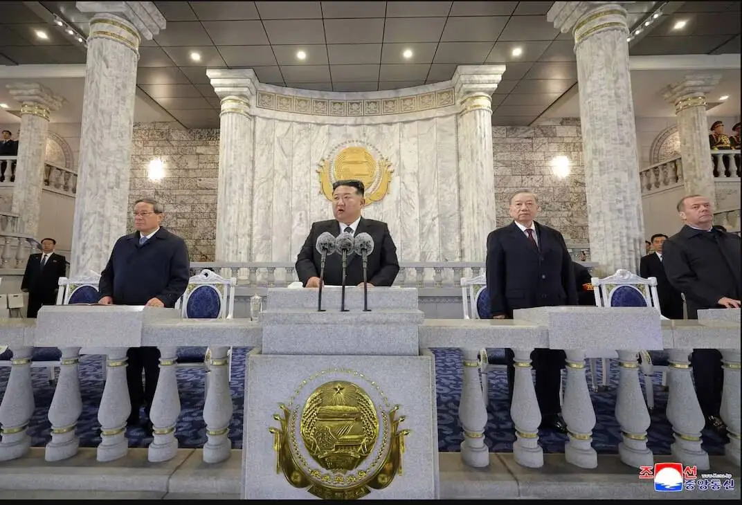 رونمایی از مخوف ترین موشک برای حمله اتمی به آمریکا 