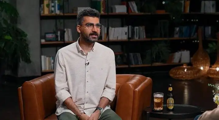 مجتبی شکوری کیه؟ چقدر آدم می شناسید شما