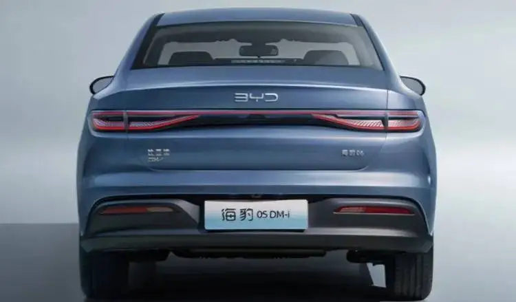 تصاویر؛ خودرو شگفت انگیز byd رونمایی شد؛ پیمایش 2000 کیلومتر با یک باک بنزین!