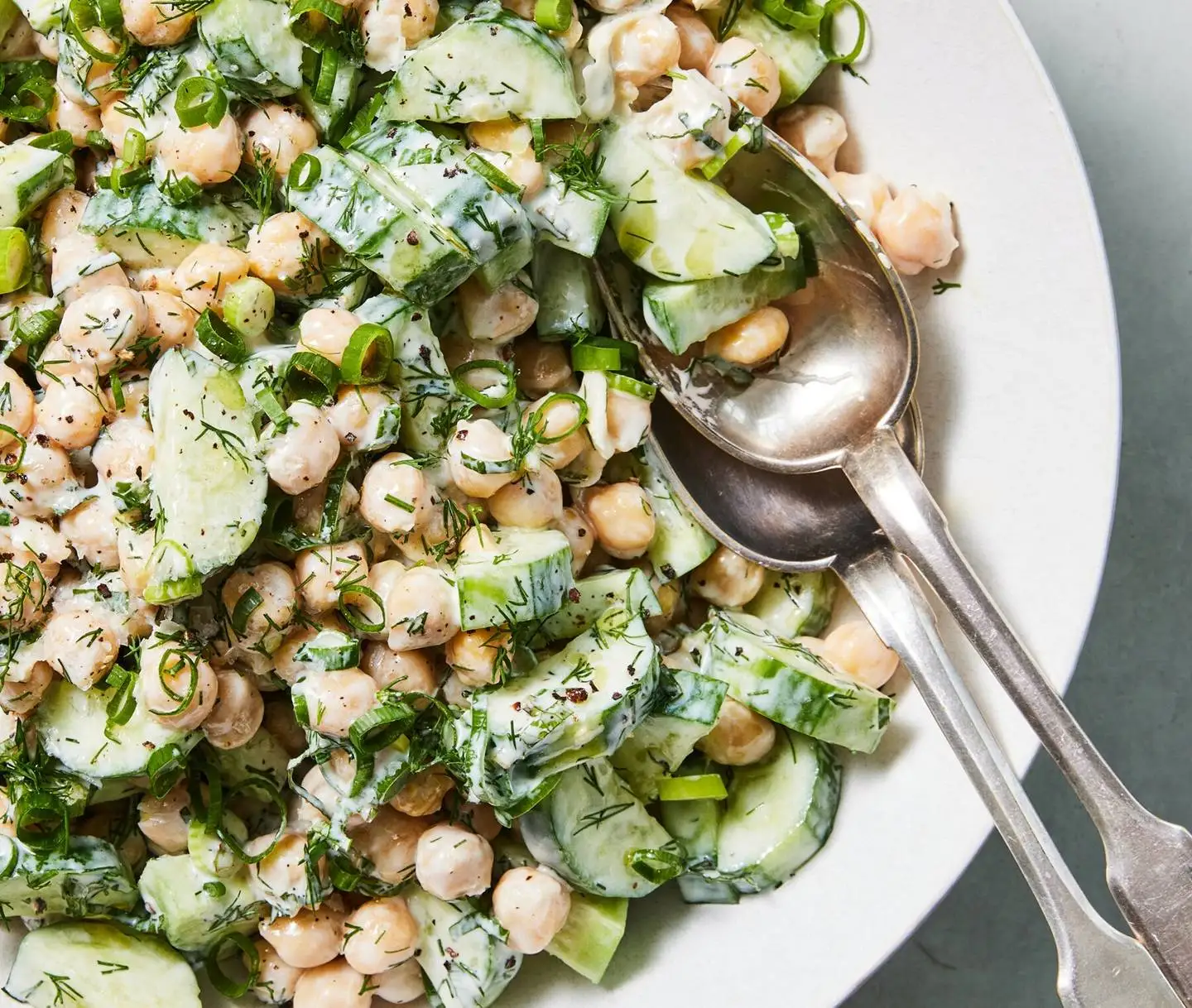 5 خوراکی که بهترین و سالم ترین ترکیب را با «خیار» شکل می دهند