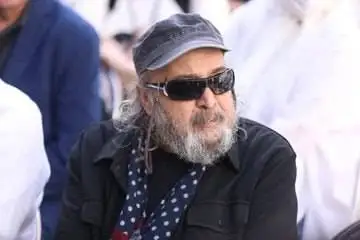 عکس؛ شهاب حسینی و امین حیایی به وصیت ناصر تقوایی عمل نکردند!