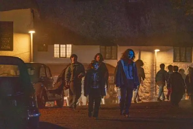 تصاویری از پشت صحنه فیلم برداری سریال harry potter منتشر شدند