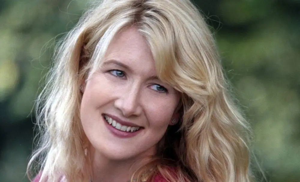 تصاویر| زندگی خصوصی، عکس های شخصی و بیوگرافی لورا درن