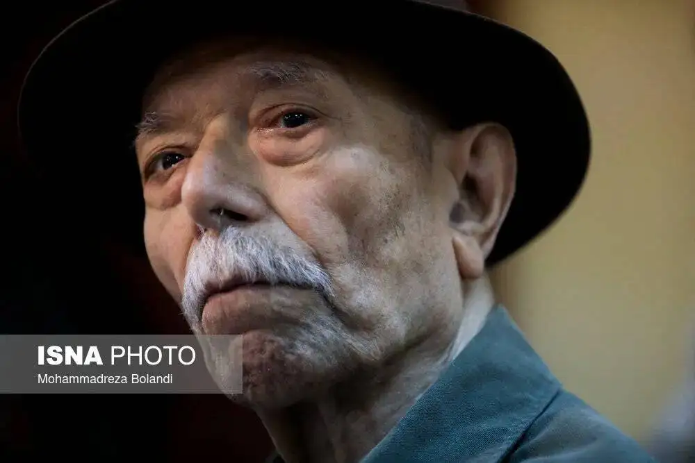 تصاویر؛ تقدیر از علی نصیریان در شصت سالگی تماشاخانه سنگلج