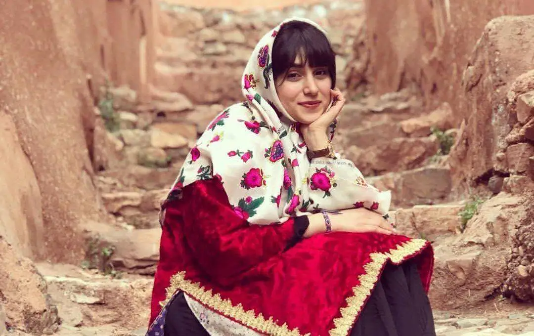 حواستان نبود، یکسال از پرستو احمدی گذاشت!