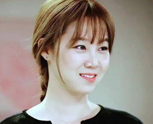 تصاویر| زندگی خصوصی، عکس های شخصی و بیوگرافی گونگ هیو جین