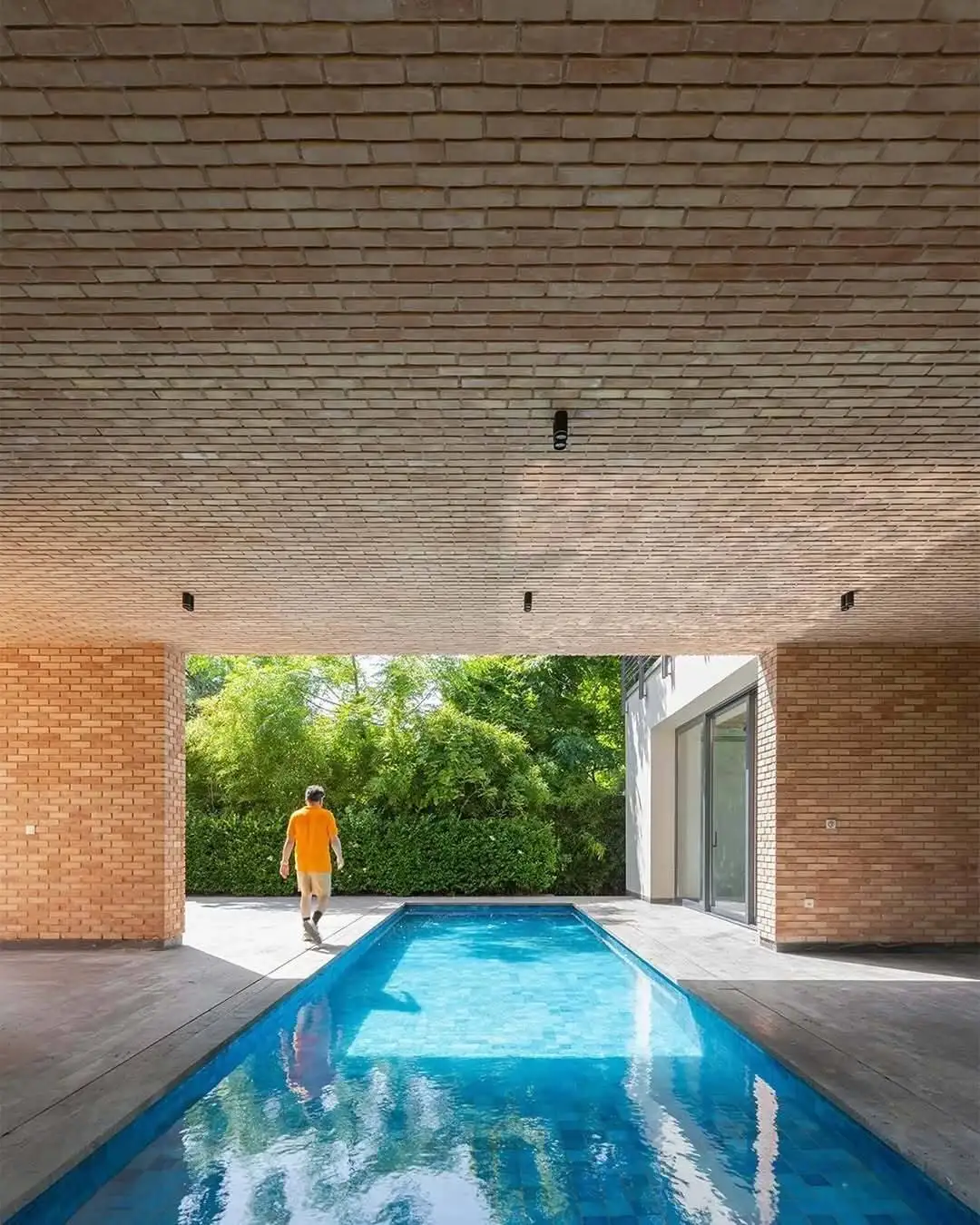 تصاویر؛ معماری این خانه زیبا در چابکسر توجه ها را جلب کرد