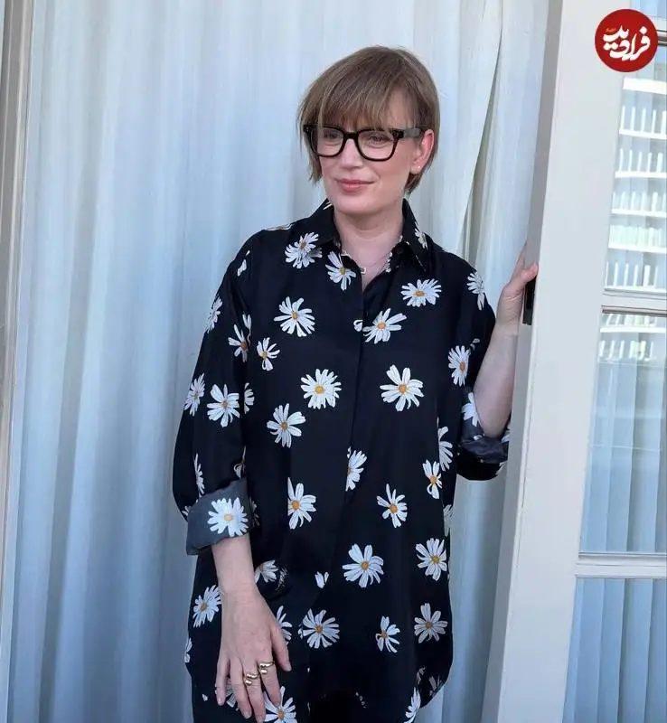 عکس| سفر به تاریخ؛ چهرۀ «سارا» در سریال «قصه های جزیره» بعد از 30 سال در 46 سالگی