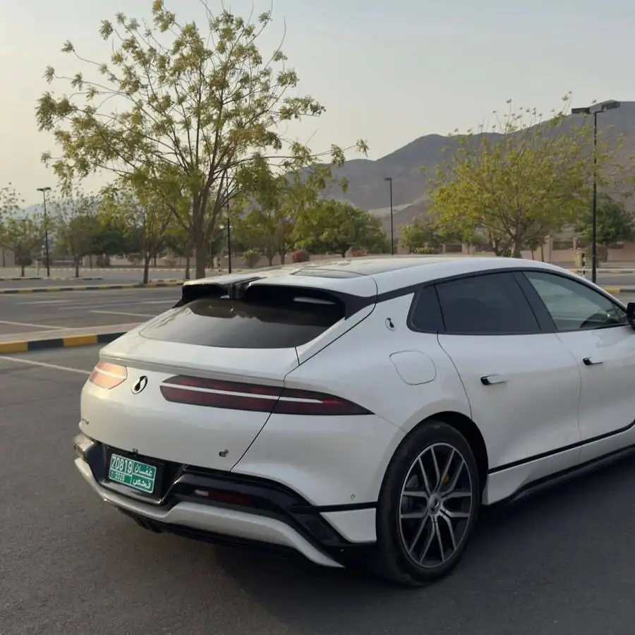 تصاویر؛ دنزا z9 gt؛ پرچمدار لوکس byd با امکانات مرسدس بنز در عمان چقدر قیمت دارد؟