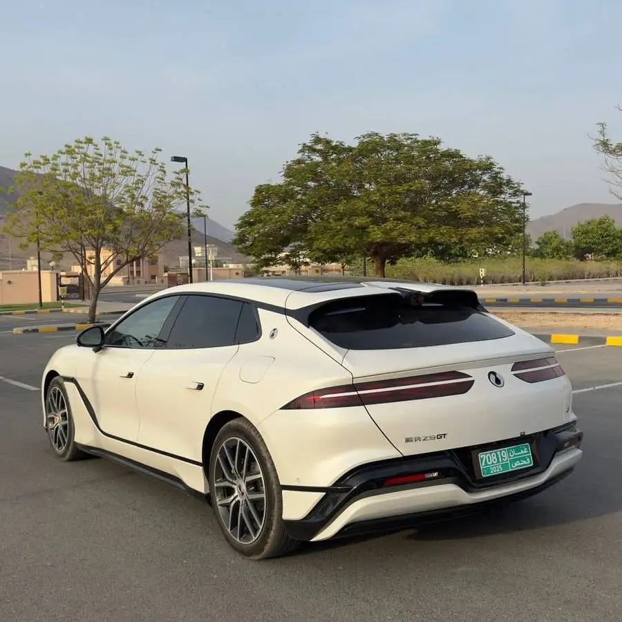 تصاویر؛ دنزا z9 gt؛ پرچمدار لوکس byd با امکانات مرسدس بنز در عمان چقدر قیمت دارد؟