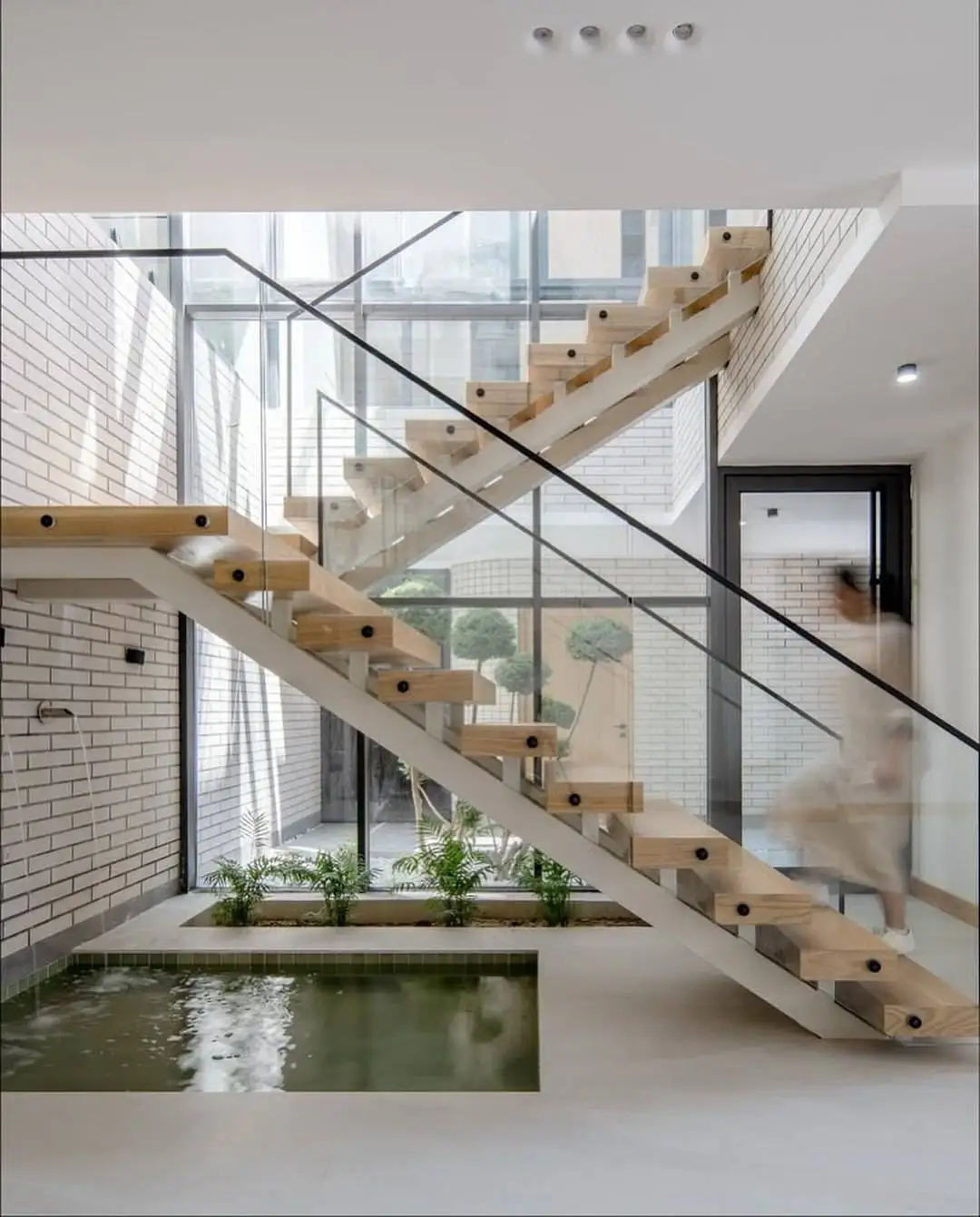 تصاویر؛ معماری این خانه زیبا در دلیجان شاهکار است