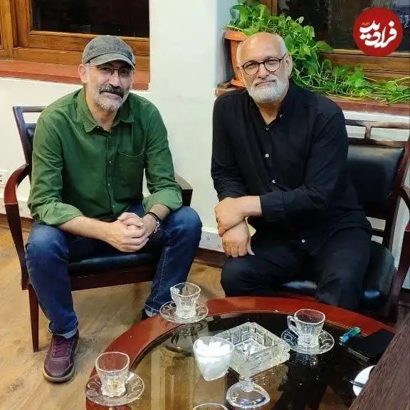 عکس| سفر در زمان؛ «مالک» سریال یوسف پیامبر در کنار هادی حجازی فر؛ سال 1402