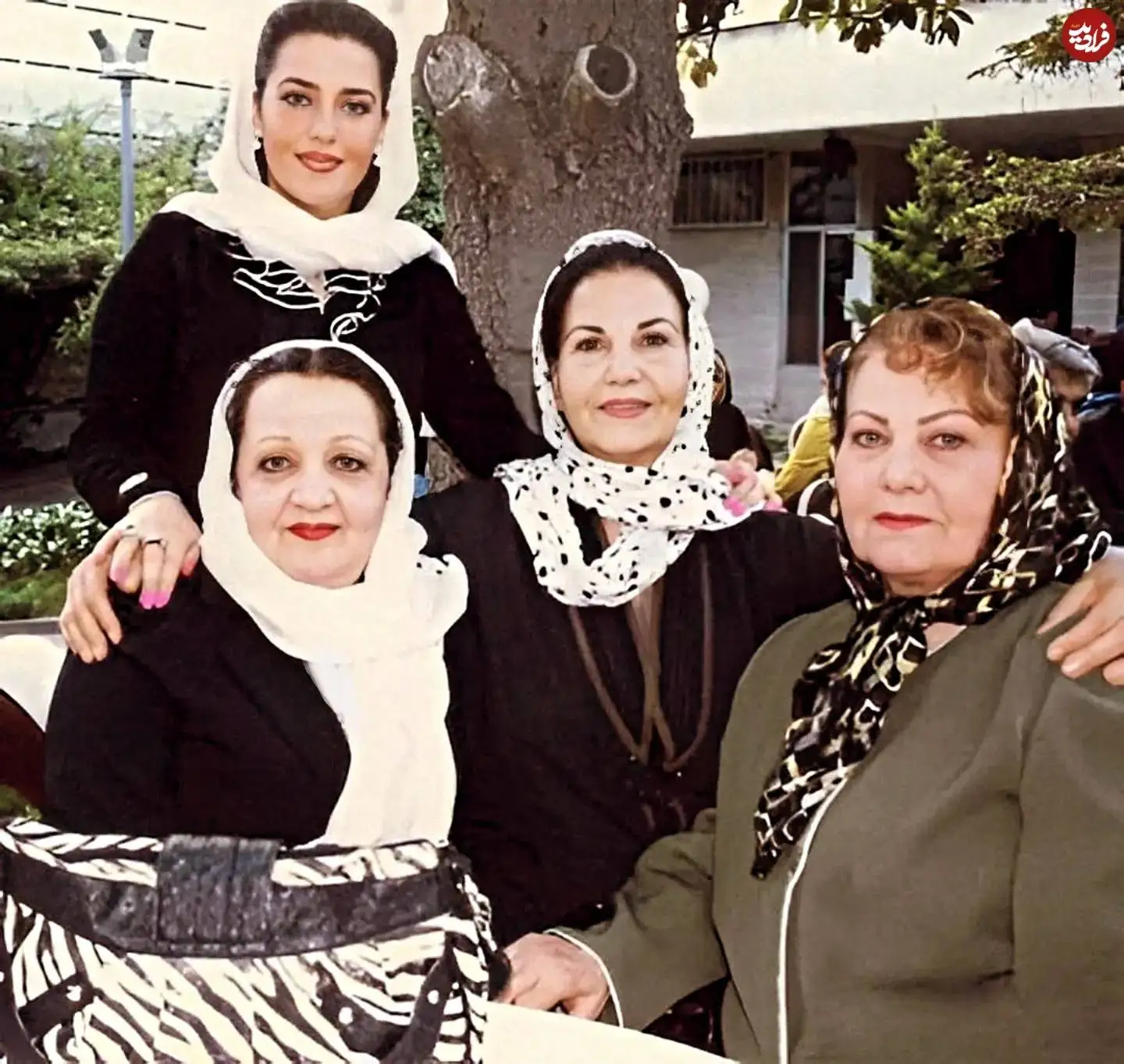 عکس| سفر در زمان؛ دورهمی «ایرن، پوری بنایی و بهشته» در دهه 80