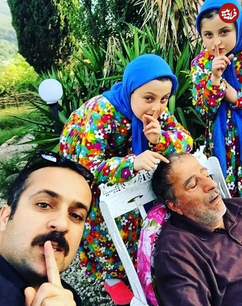 عکس| سفر در زمان؛ «سارا، نیکا، ارسطو و بابا پنجعلی» در پشت صحنه سریال پایتخت؛ سال 96
