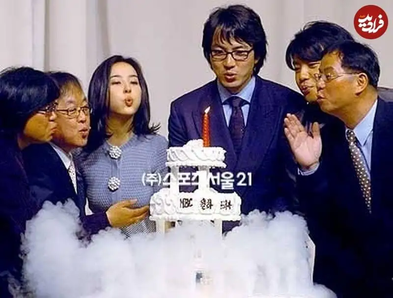 عکس| سفر به تاریخ؛ «جومونگ و سوسانو» در حال فوت کردن شمع روی کیک در جشن سریال جومونگ