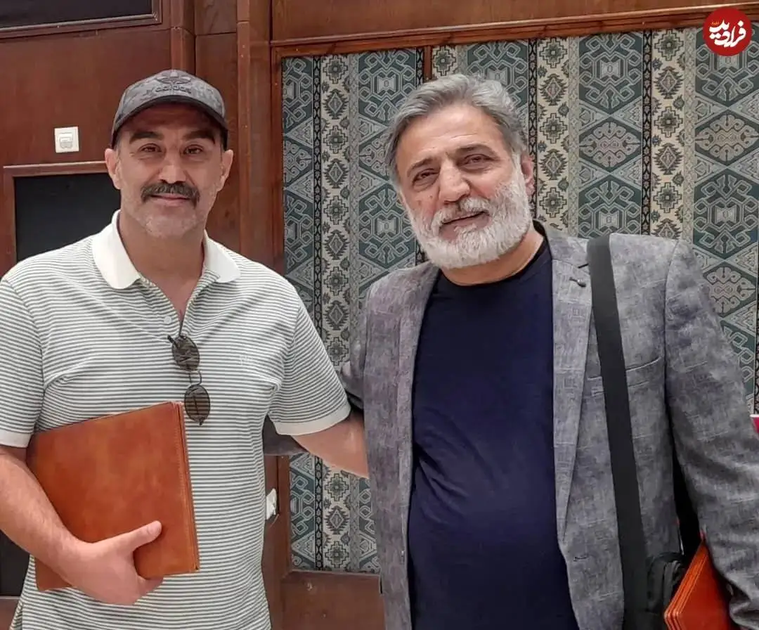 عکس| سفر در زمان؛ «تقی و نقی» در حاشیه مراسم تقدیر از عوامل سریال پایتخت 7