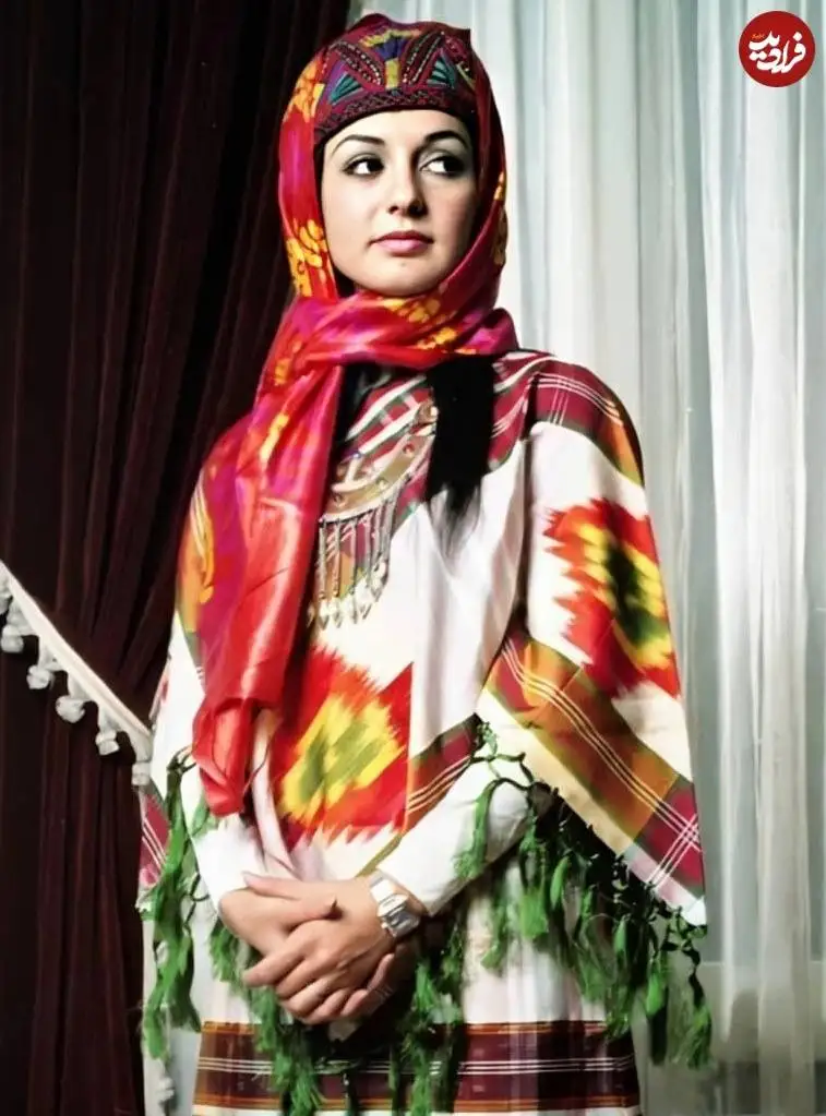 تصاویر| سفر در زمان؛ «گوگوش» با لباس محلی در 20 سالگی؛ سال 1349