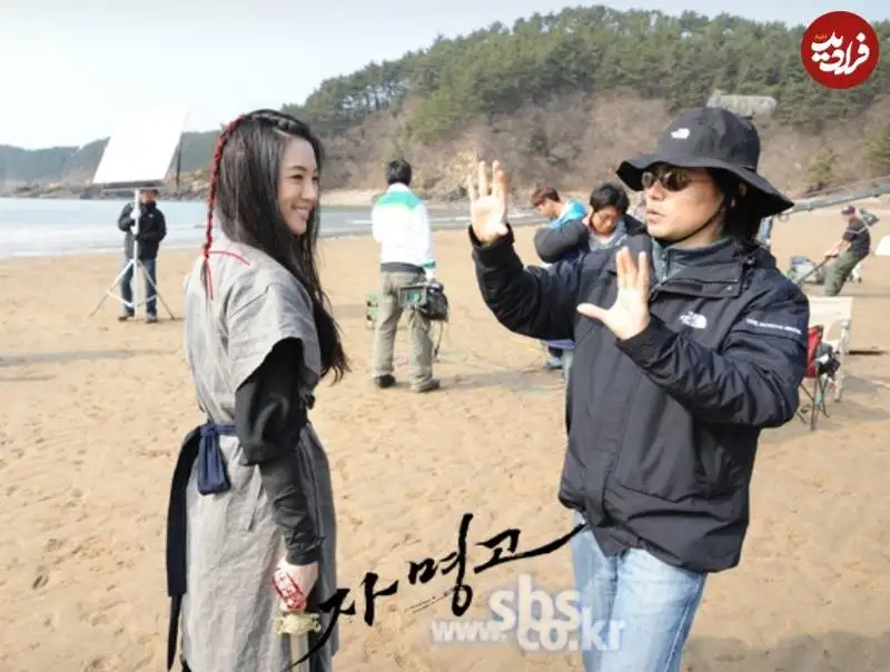 عکس| سفر به تاریخ؛ «پرنسس جامیونگ» در حال تمرین شمشیرزنی در پشت صحنۀ «جومونگ 3»