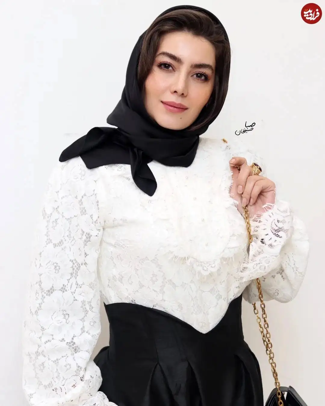 عکس| سفر در زمان؛ «روژان زن مهیار» سریال نون خ در یک مراسم در 38 سالگی