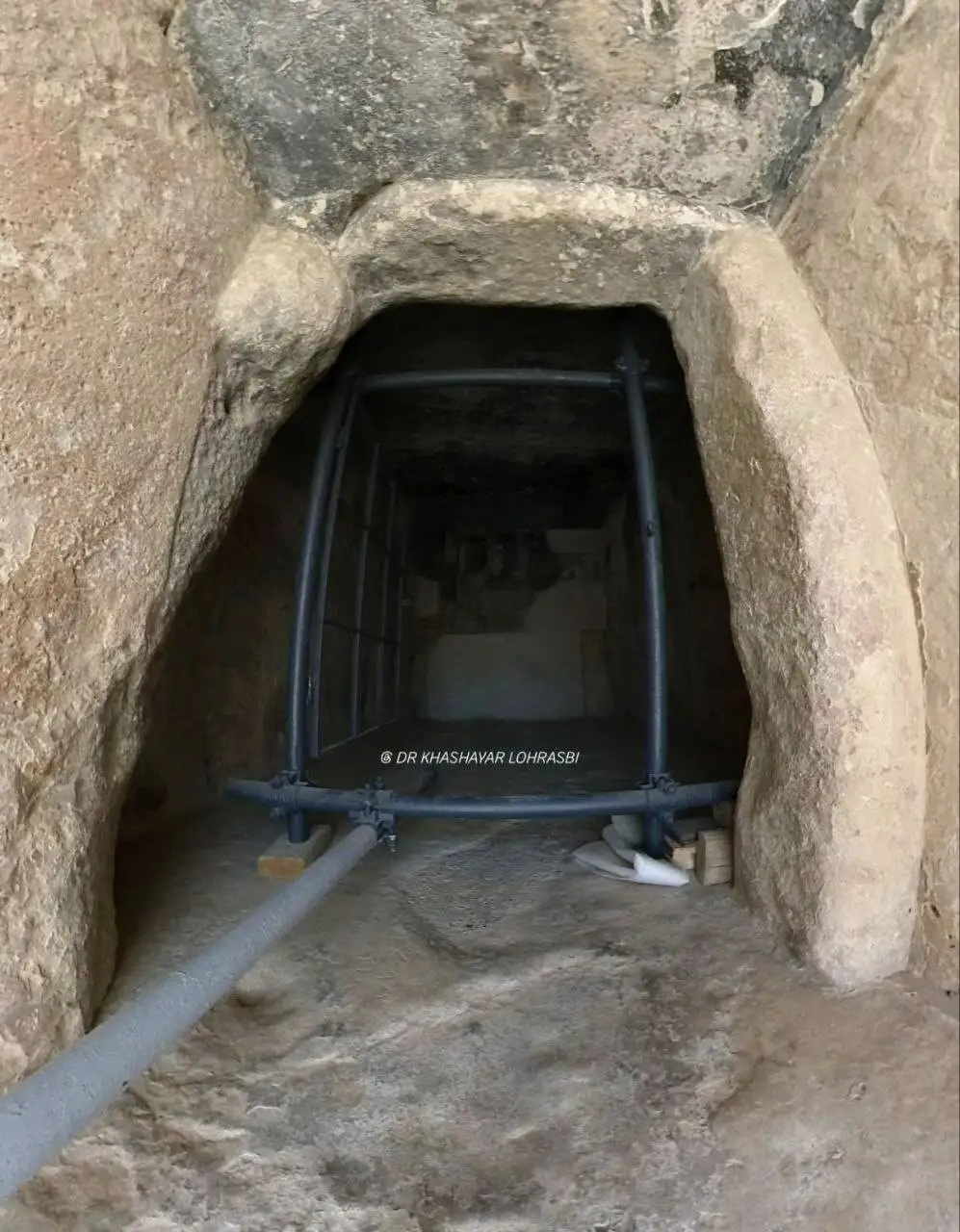 تصاویر؛ درون آرامگاه کوروش این شکلی است 