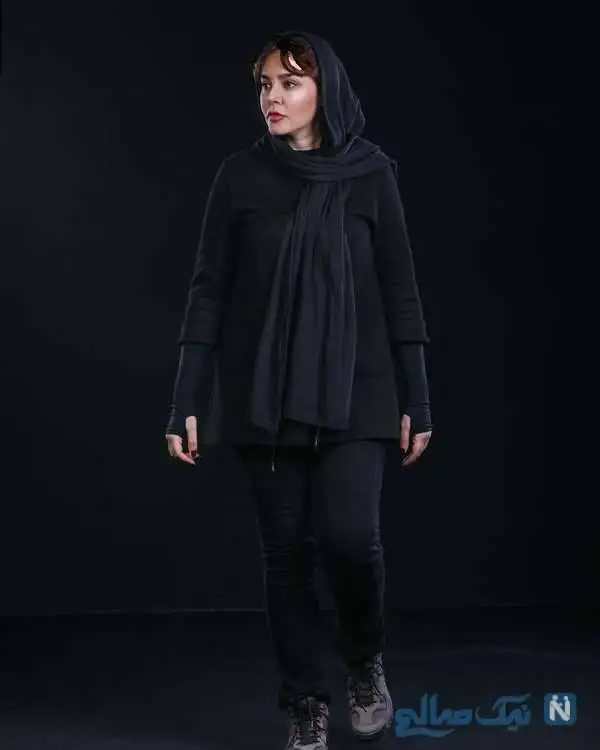 روز جمعه با هنرمندان / نوید پورفرج و فرزانه فرنام در بامداد خمار، شاهرخ استخری و دخترش پناه، عارفه معماریان در کاخ هنر، امین زندگانی در آرامگاه حافظ، سانیا سالاری، ندا قاسمی، تهمینه میلانی در مراسم ناصر تقوایی و مدلینگ محمدرضا گلزار