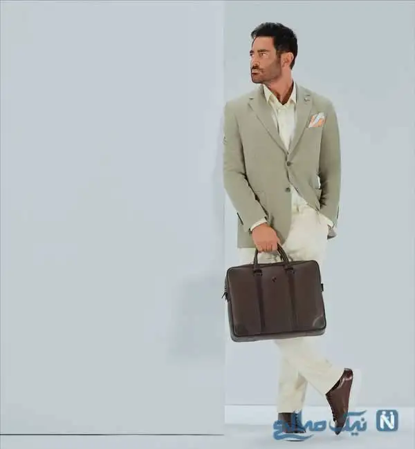روز جمعه با هنرمندان / نوید پورفرج و فرزانه فرنام در بامداد خمار، شاهرخ استخری و دخترش پناه، عارفه معماریان در کاخ هنر، امین زندگانی در آرامگاه حافظ، سانیا سالاری، ندا قاسمی، تهمینه میلانی در مراسم ناصر تقوایی و مدلینگ محمدرضا گلزار