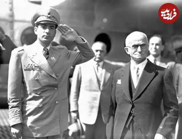 عکس| سفر در زمان؛ «محمدرضا پهلوی» در کنار رئیس جمهور ایتالیا در رم؛ سال 1326