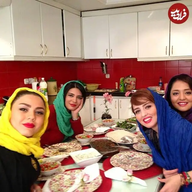 عکس| سفر در زمان؛ «باران» سریال آوای باران مهمان خانه نرگس محمدی؛ سال 93