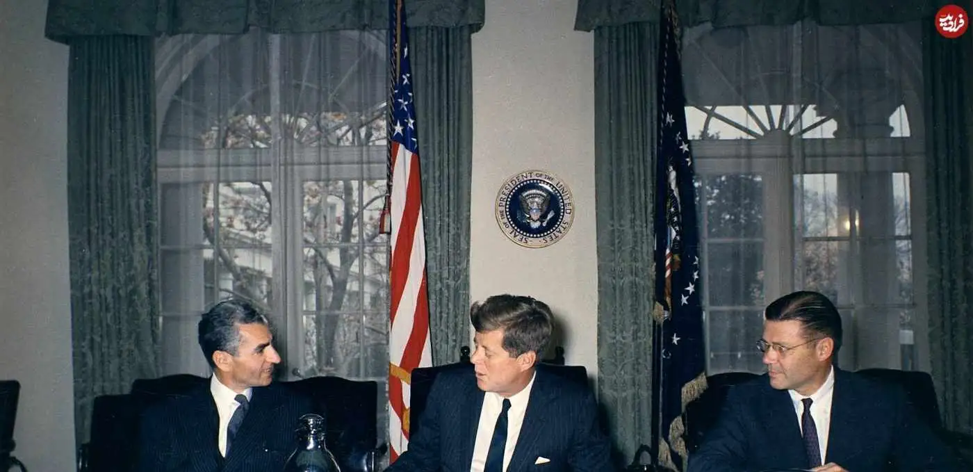 عکس| سفر در زمان؛ «محمدرضا پهلوی» در کنار جان اف کندی در واشنگتن دی سی؛ سال 1340