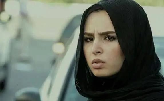تصاویر| زندگی خصوصی، عکس های شخصی و بیوگرافی زهرا بهروزمنش