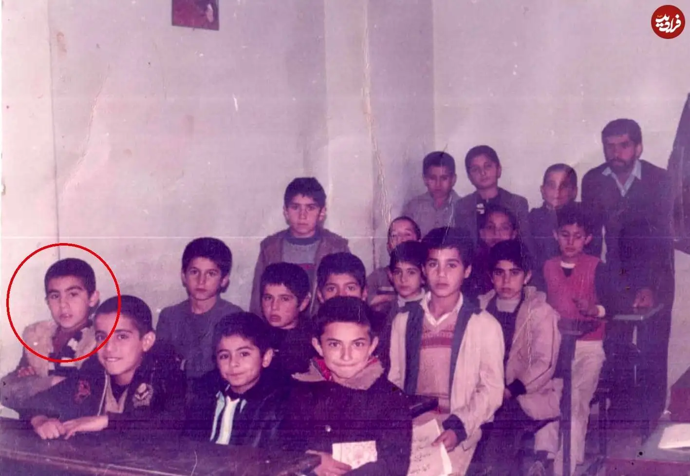 عکس| سفر در زمان؛ «نقی معمولی» سریال پایتخت در دوران دبستان؛ اوایل دهه 60