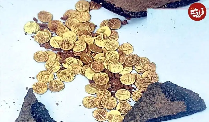 گنج سکه های 700 ساله از زیر معبد بیرون آمد