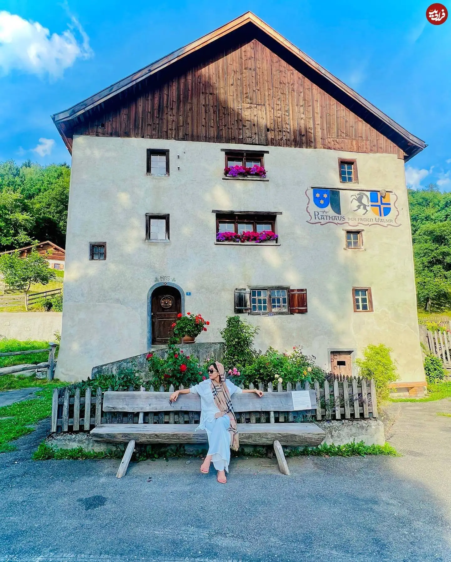 عکس| سفر در زمان؛ «باران دختر طاها» 9 سال بعد سریال آوای باران در سوئیس