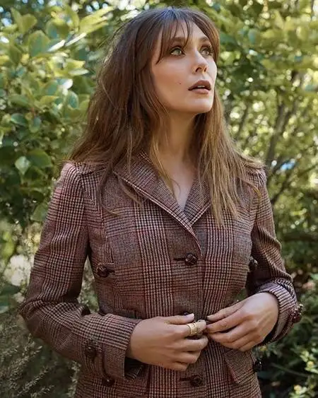 تصاویر| زندگی خصوصی، عکس های شخصی و بیوگرافی الیزابت اولسن