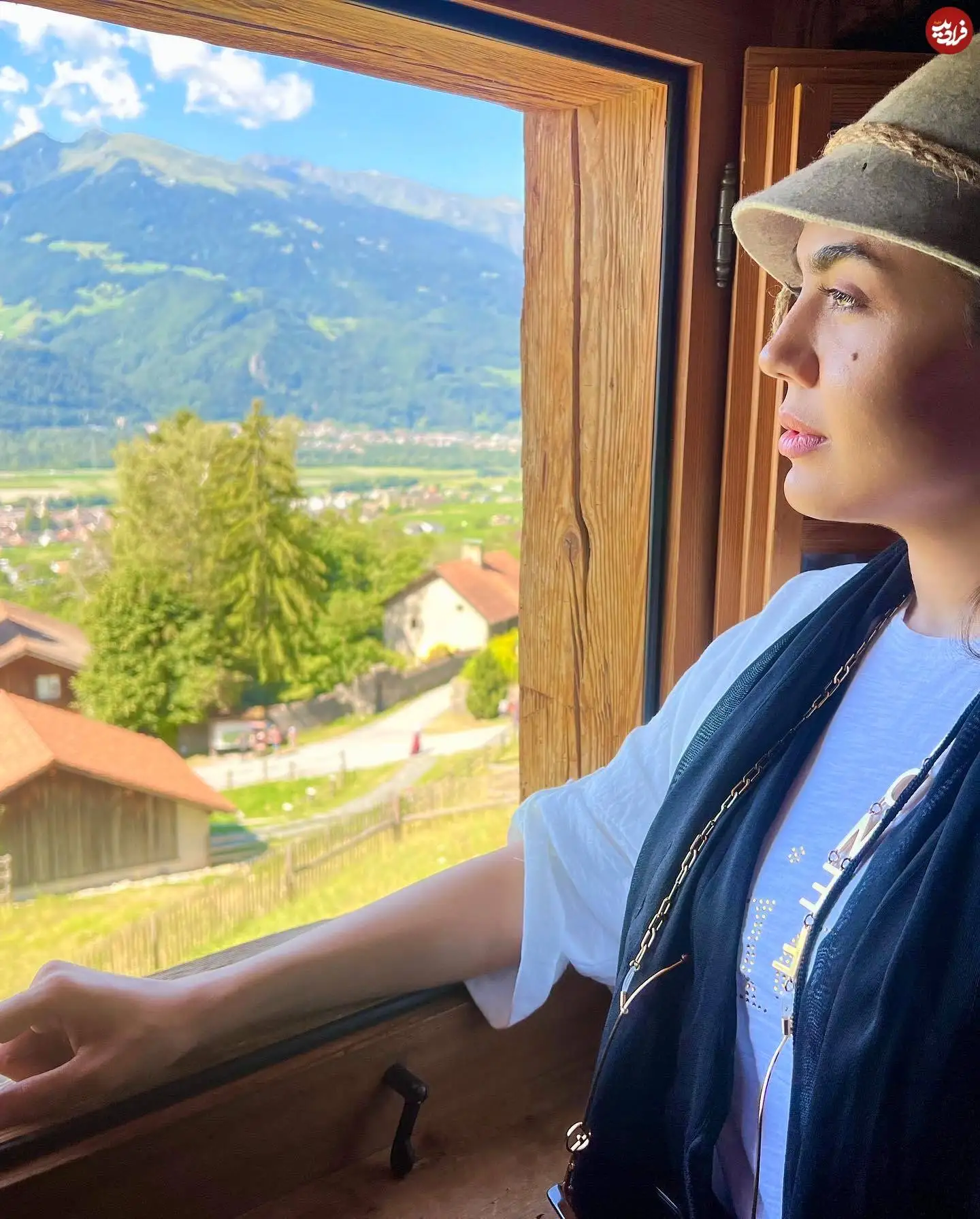 عکس| سفر در زمان؛ «باران دختر طاها» 9 سال بعد سریال آوای باران در سوئیس