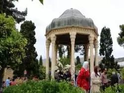 فال حافظ امروز سه شنبه 14 فروردین ماه 1403