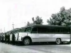 (عکس) سفر به تهران قدیم؛ جولان اولین اتوبوس های فرنگی در پایتخت 