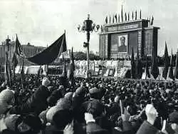 (تصاویر) یک دهه انقلاب فرهنگی در چین؛ روزگاری که پسر مسبب مرگ مادر می شد