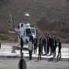 (ویدئو) لحظه انتقال پیکر شهدا توسط امدادگران و تکاوران ارتش