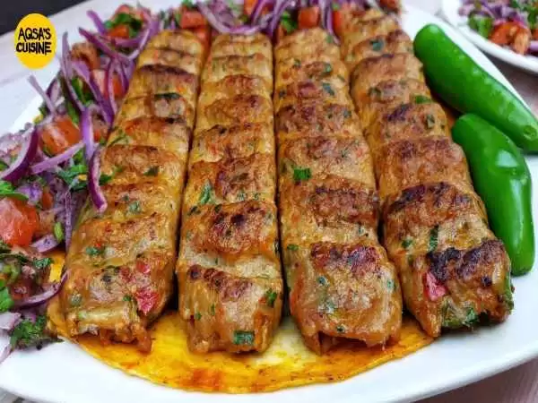 (ویدئو) نحوه درست کردن کباب کوبیده مرغ به روش ترکیه ای ها