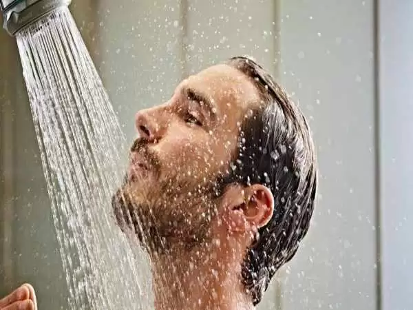 تا الان با روش کاملا اشتباهی دوش می گرفتیم!