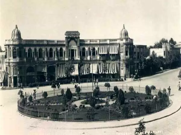 (عکس) سفر به  ایران قدیم؛ قاتل ناصرالدین شاه در ایستگاه آتش نشانی حسن آباد