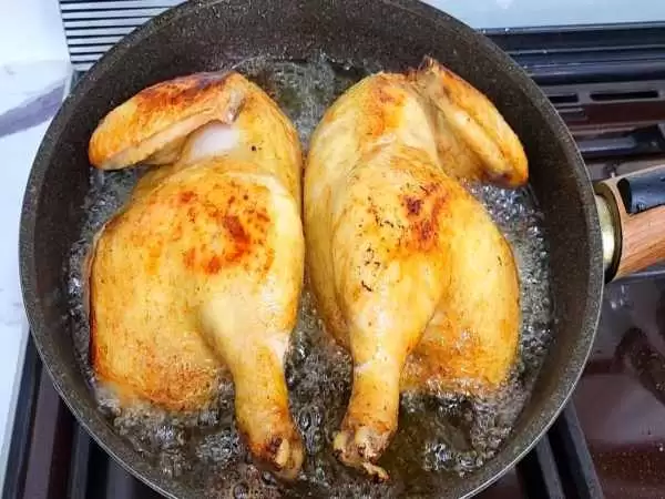 (ویدئو) مراحل درست کردن اکبرجوجه به روش روس ها 