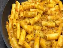 (ویدئو) نحوه یک پاستای متفاوت با بادمجان به سبک ایتالیایی ها