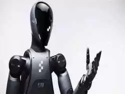 (ویدئو)  این ربات باهوش، خودروهای بی ام و را می سازد