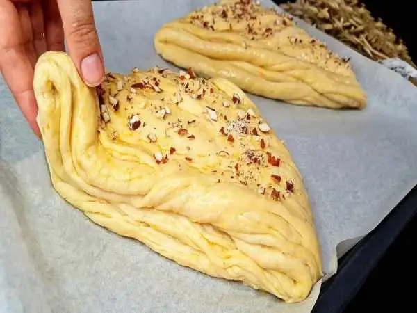 (ویدئو) طرز تهیه یک نان کرم دار آلمانی با 500 گرم آرد