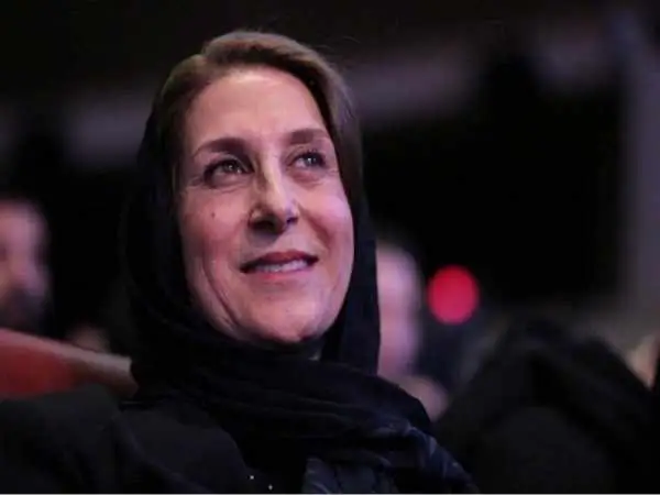 فاطمه معتمدآریا ساکن فرانسه شد؛ همسرم گفت برنگرد؛ برگردی پاسپورتت را دوباره می گیرند