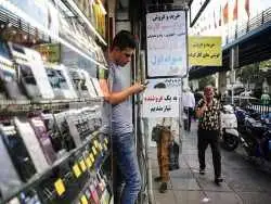 (جدول) مورد عجیب پاساژ علاءالدین؛ موبایل از دلار جلو زد!