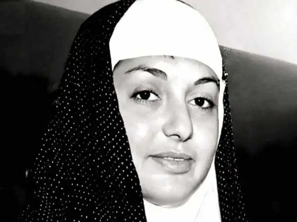 (عکس) سفر در زمان؛ «گوگوش» در دهه 60؛ منوچهر وثوق در دهه 40